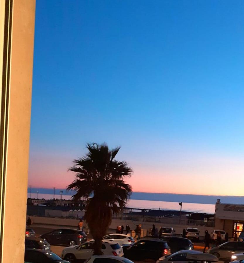 Rome Sea Apartment Lido di Ostia Ngoại thất bức ảnh