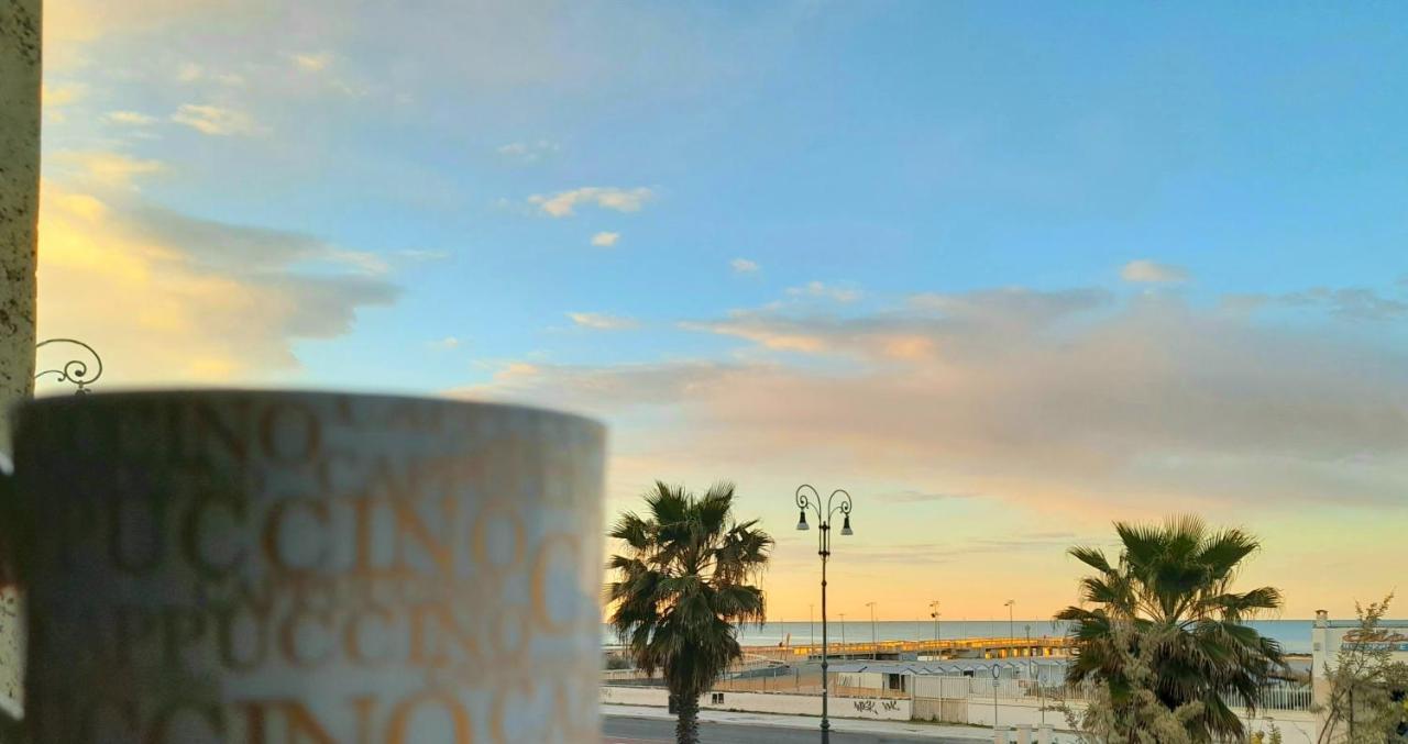 Rome Sea Apartment Lido di Ostia Ngoại thất bức ảnh