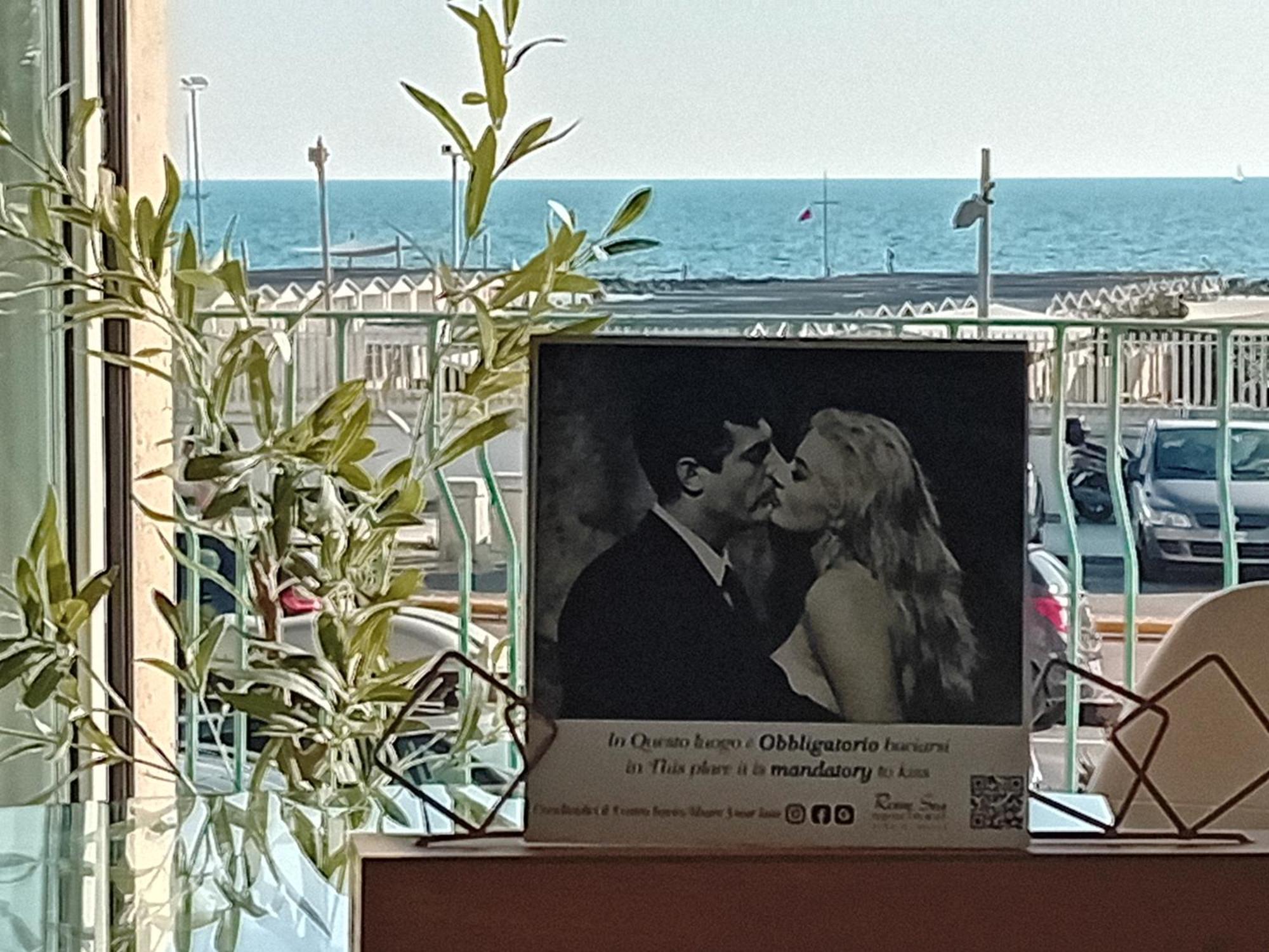 Rome Sea Apartment Lido di Ostia Ngoại thất bức ảnh